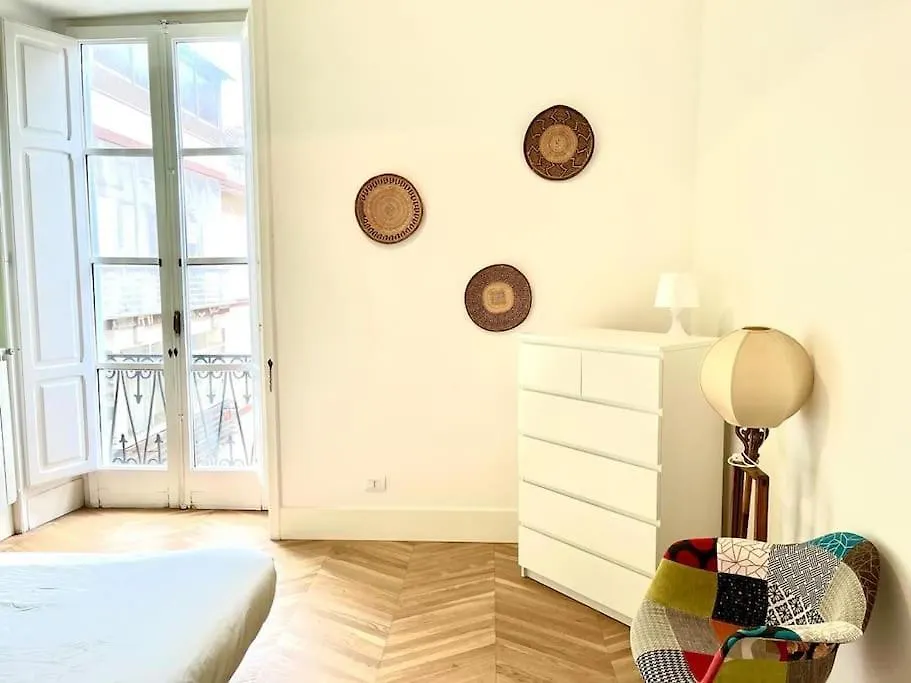La Casa Lollo E Cri Al Vomero Apartment Naples Italy