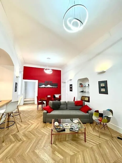 La Casa Lollo E Cri Al Vomero Apartment Naples Italy