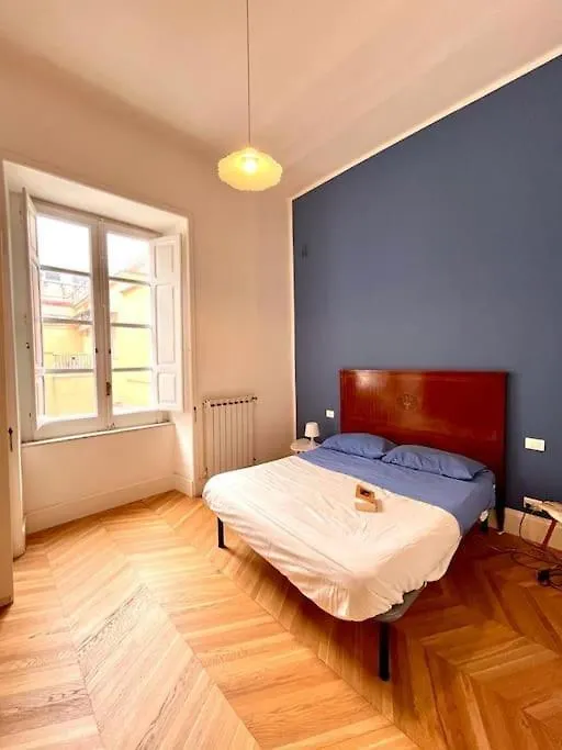 Apartment Ferienwohnung La Casa Lollo E Cri Al Vomero Neapel
