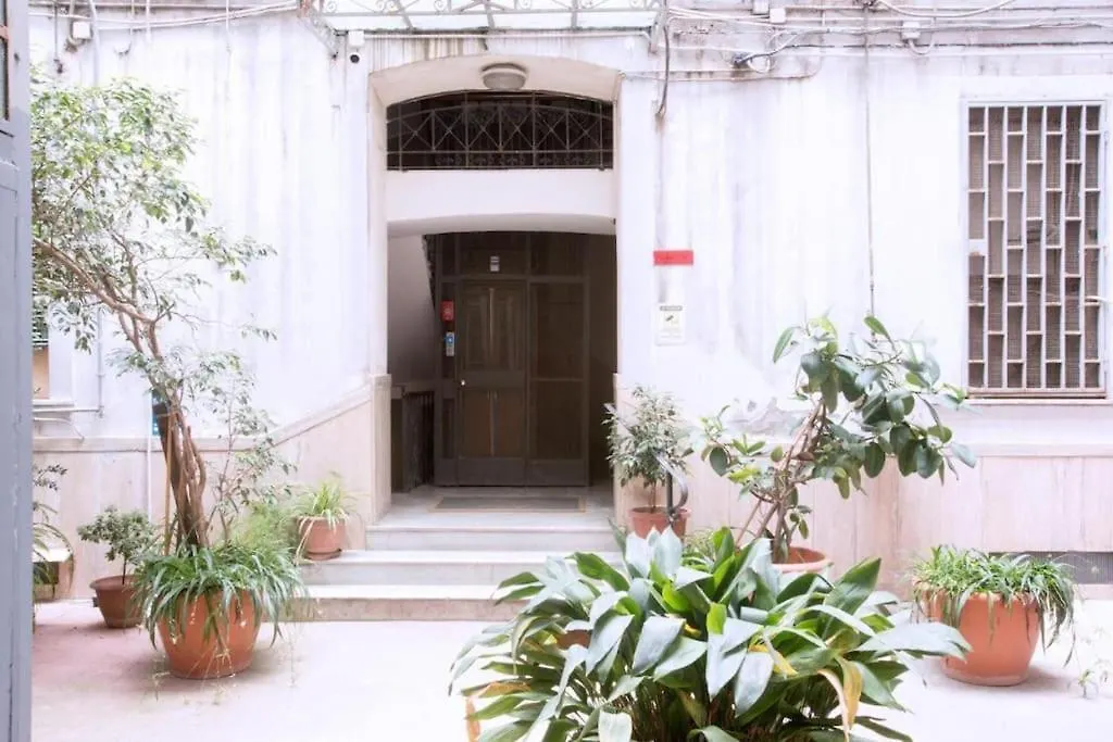 La Casa Lollo E Cri Al Vomero Apartamento Nápoles Itália